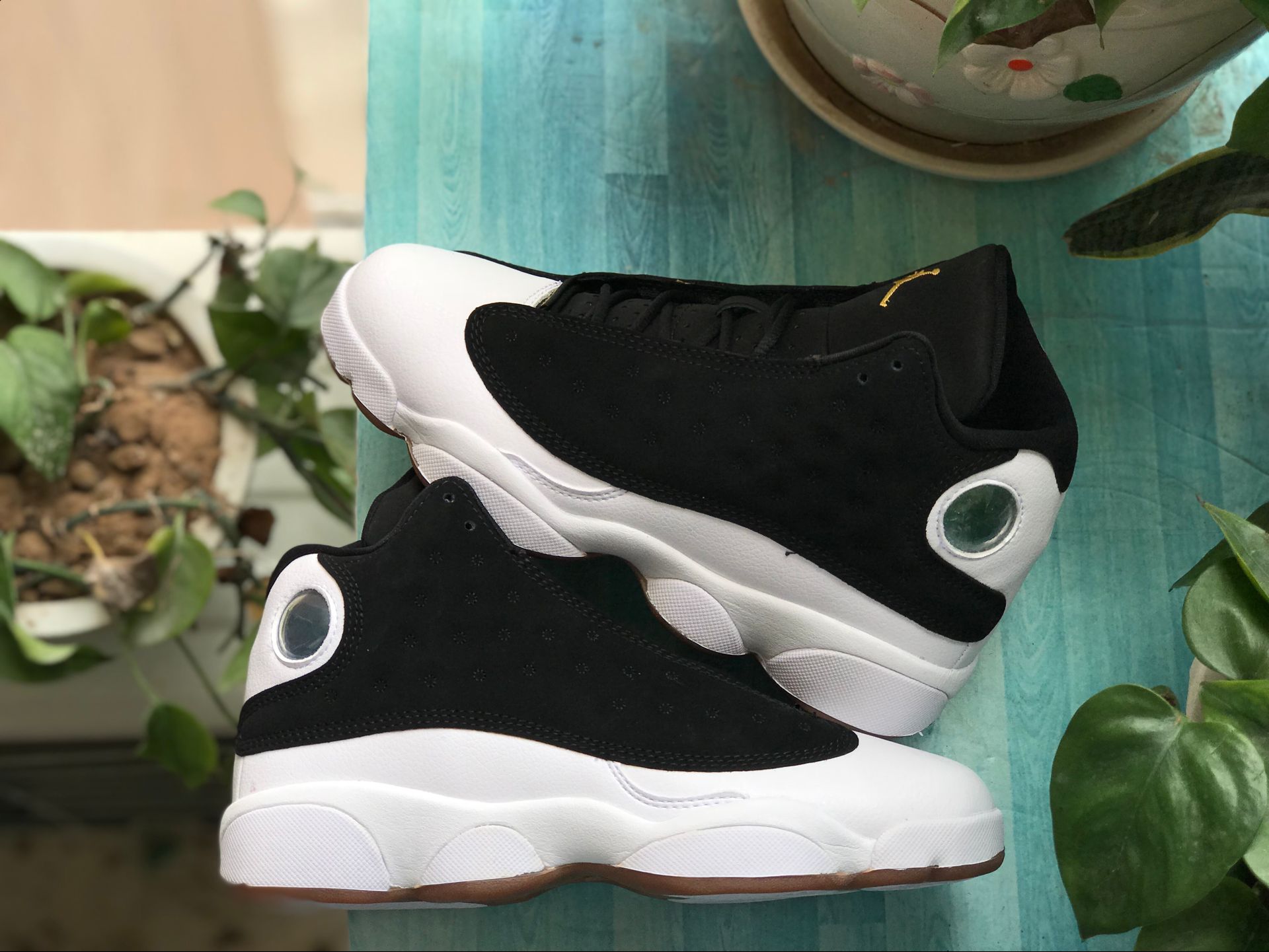 Nike Air Jordan 13 City Of Flight Gs Size Gum Black Gold White Girls 439358 021 6 - www.kickbulk.co